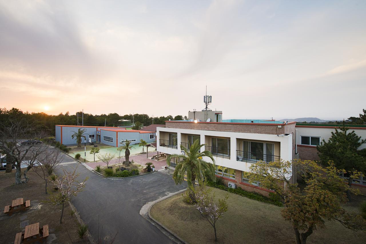 Jeju Youth Hostel Exterior foto